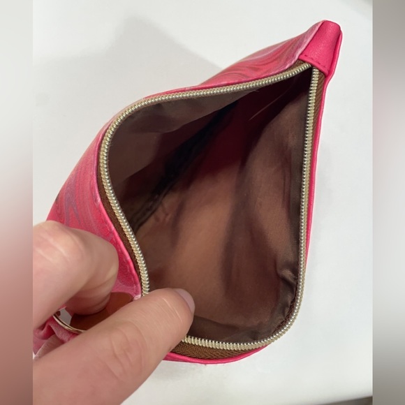 (FREE if added to ANY item/bundle w another item(s) | IPSY Bags Set of 3 | - Picture 11 of 15